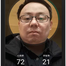 手机摄像头通过AI算法检测人体心率的APP